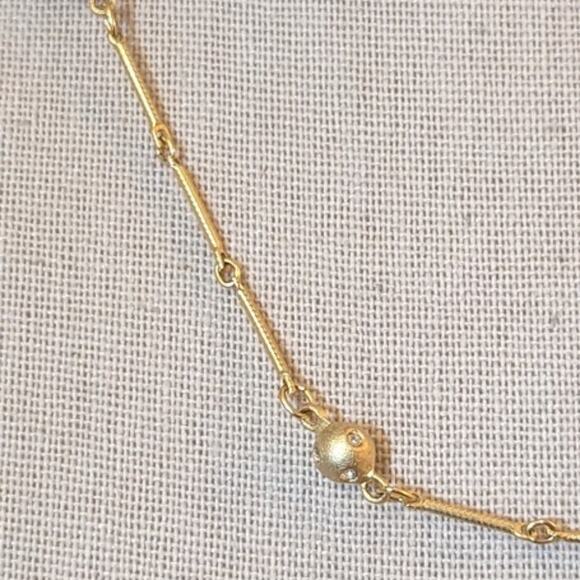 Unbranded Gold Tone Chain Link Crystal Set Satin Ball Necklace - Picture 6 of 8